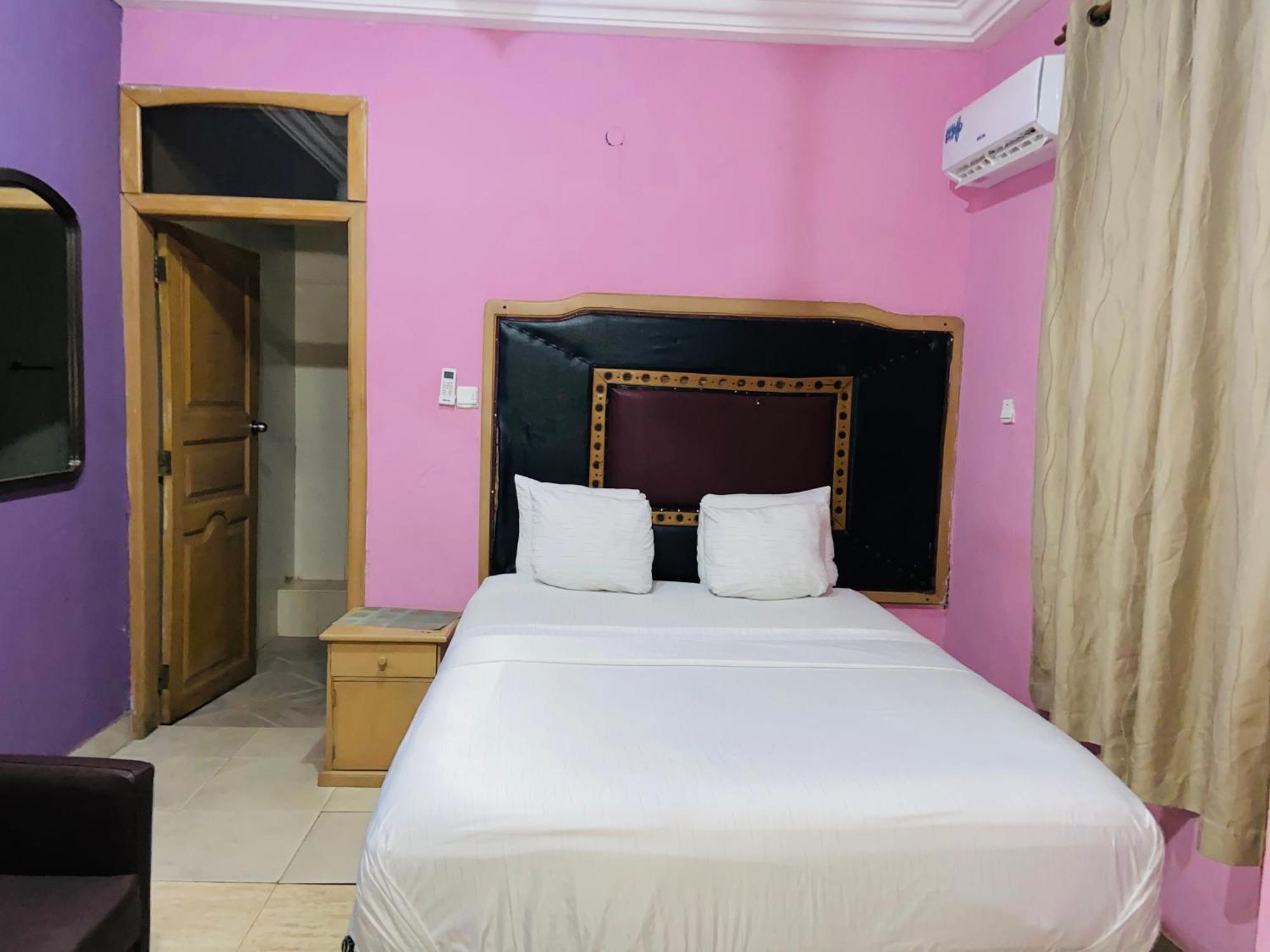 Heavens Gate Hotel Accra Kültér fotó