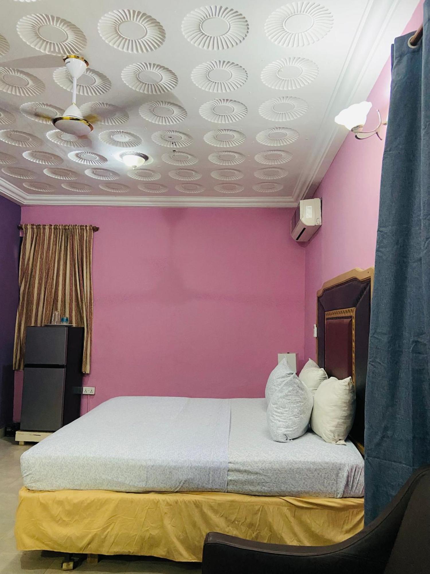 Heavens Gate Hotel Accra Kültér fotó