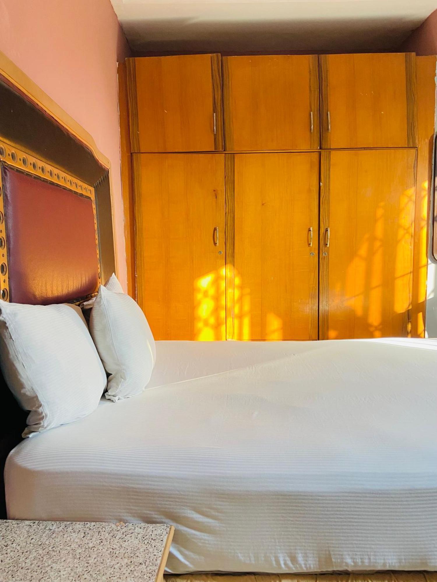 Heavens Gate Hotel Accra Kültér fotó
